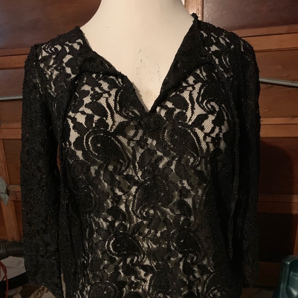 Lace long sleeve top - Picture 6 of 8